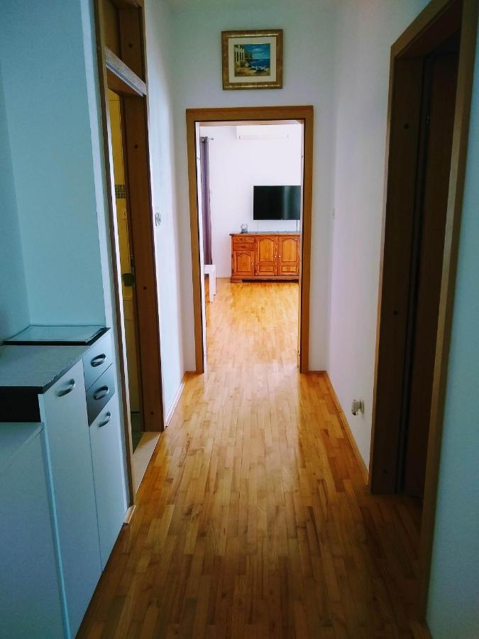 Lu-Do Apartments Трогир Екстериор снимка